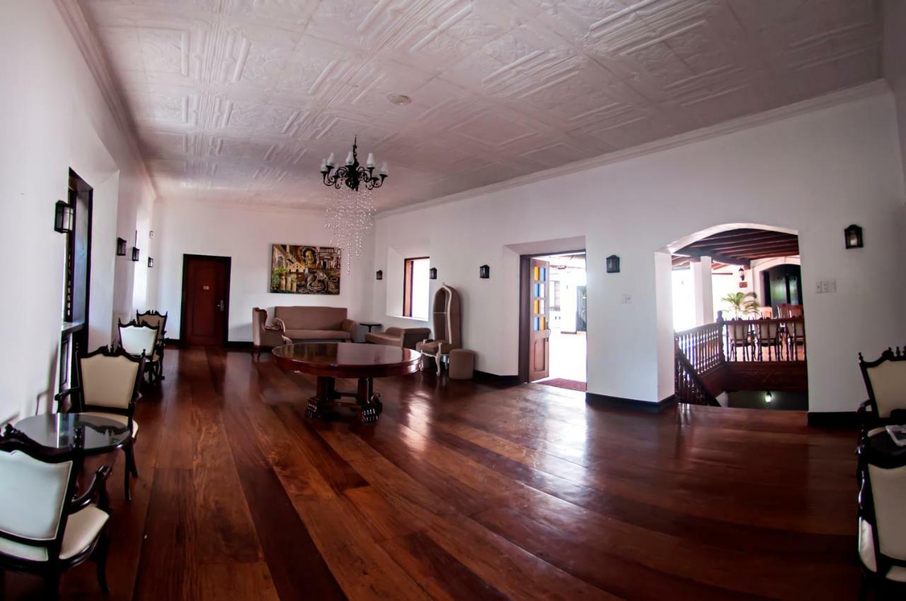 Vigan Plaza Hotel Eksteriør billede