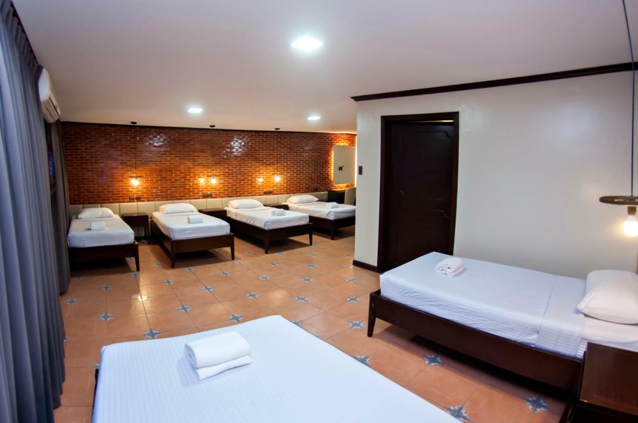 Vigan Plaza Hotel Eksteriør billede