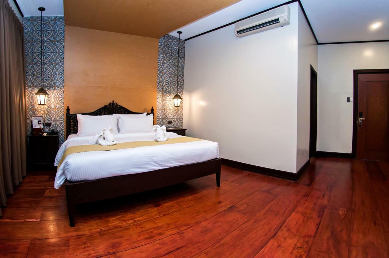 Vigan Plaza Hotel Eksteriør billede