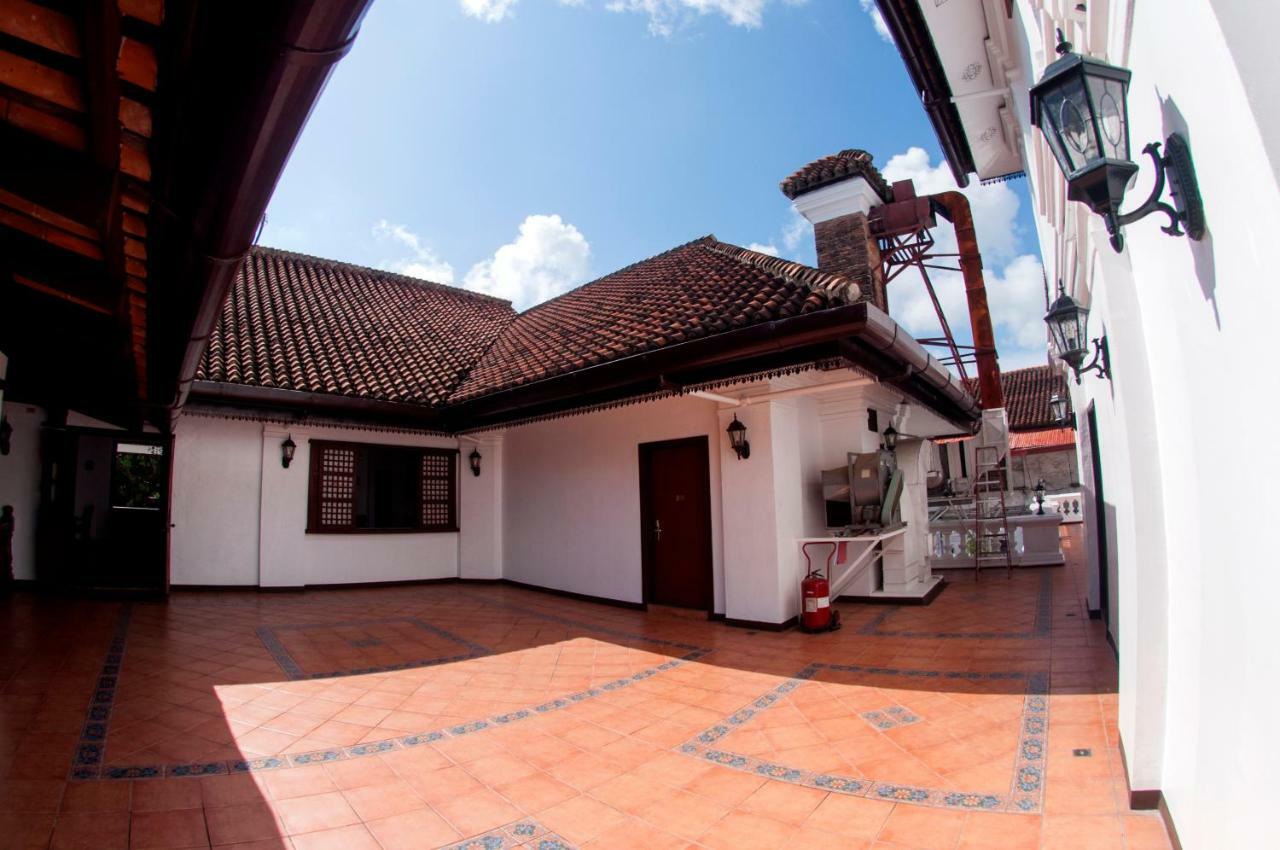 Vigan Plaza Hotel Eksteriør billede